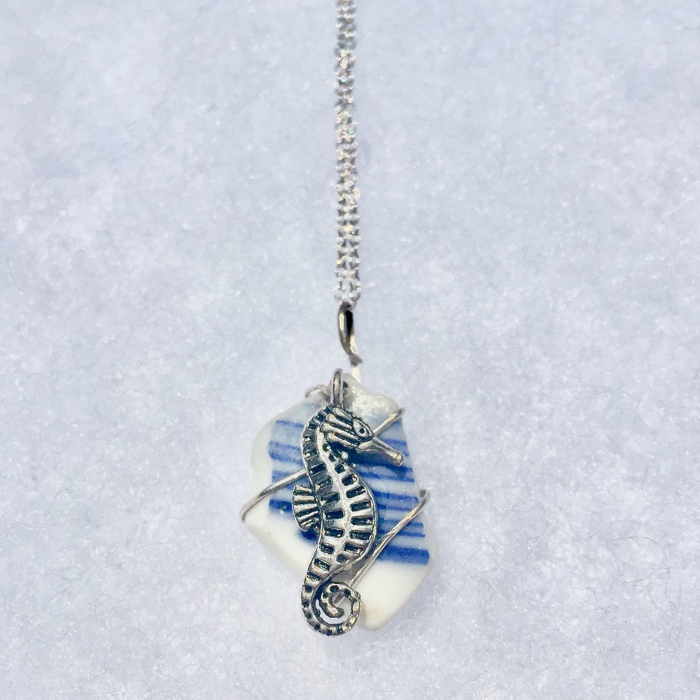 Adorable seaglass seahorse ster. silver chain